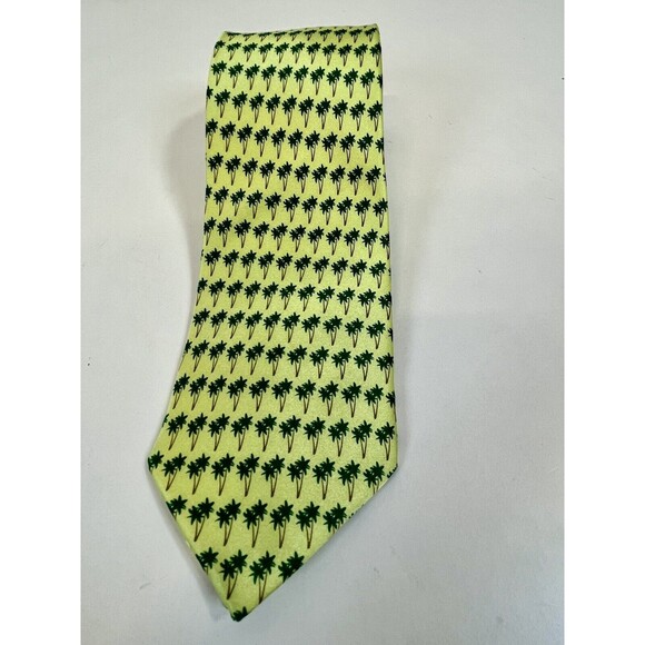 100% silk Neck Tie.‎ "Twisted Fin" Brand Naples Florida  Green/Yellow Palm Trees - Picture 4 of 8